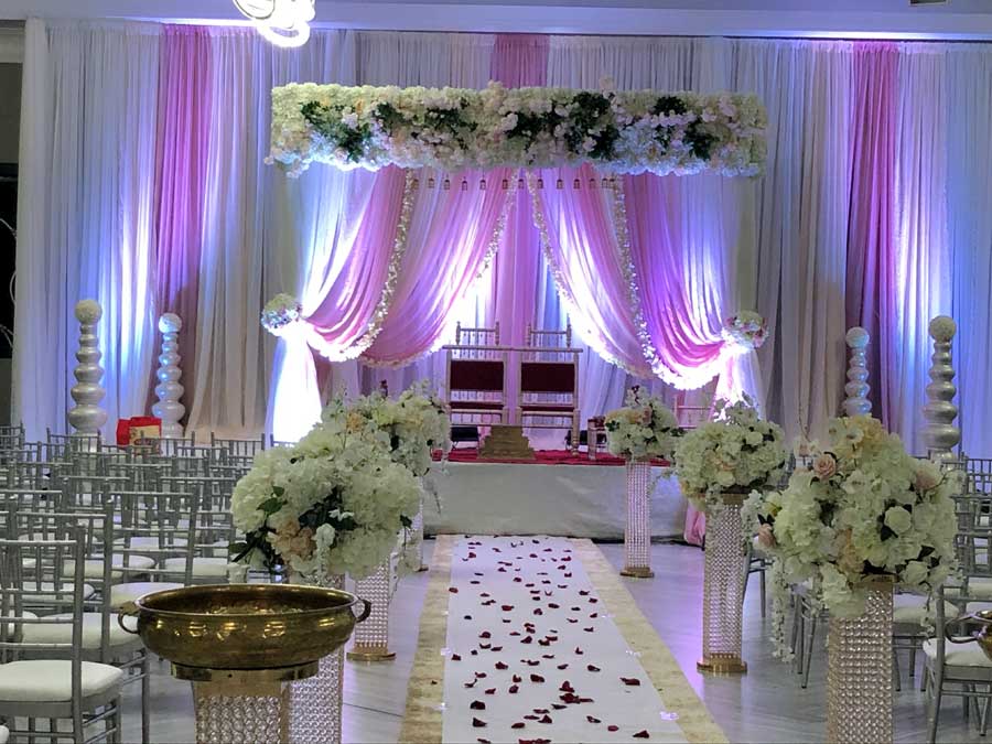 Hindu Wedding Decoration by Glimpse Decor